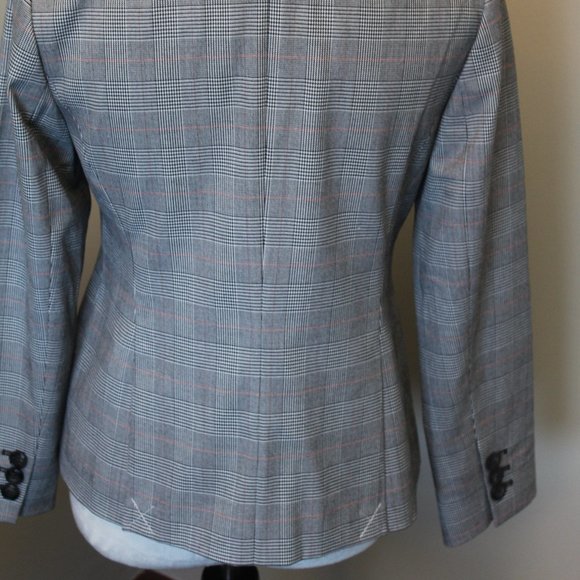 (NWT)Talbots Classic Plaid Blazer, Grey with Red & Black Strips, 4P - Picture 9 of 11